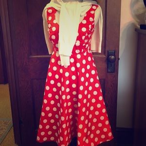 Hell bunny poka dot heart dress